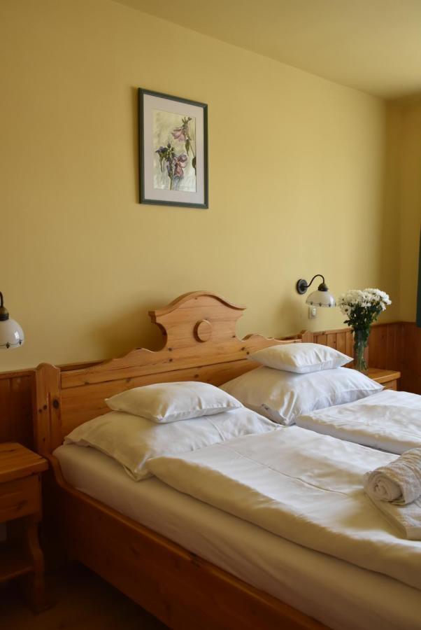 Hotel Bozi Rozi Panzio Fertőboz Zewnętrze zdjęcie